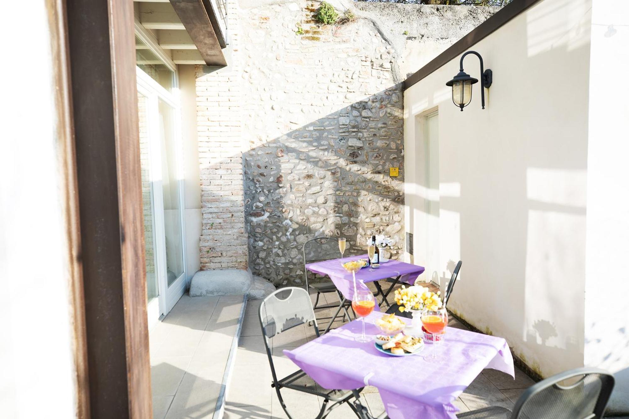 Bed and Breakfast Relais La Rocca Сольферино Экстерьер фото